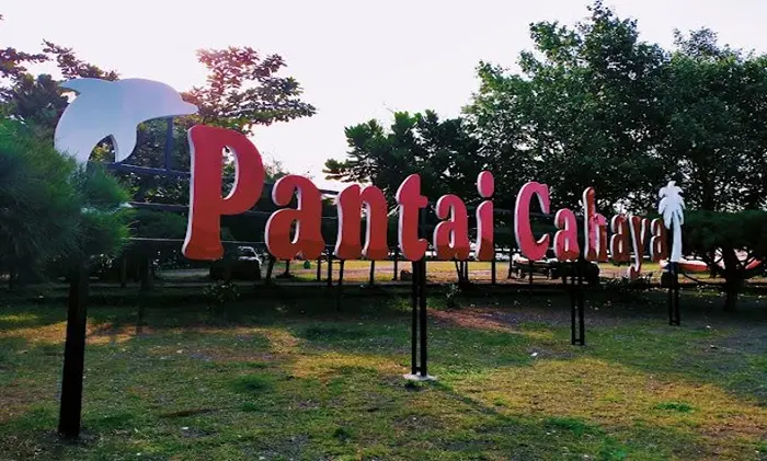 Pantai Cahaya