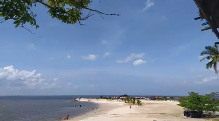 Pantai Koneng