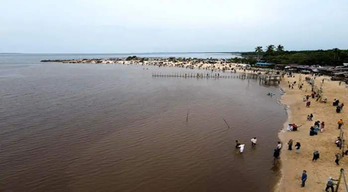 Ragam Aktivitas Menarik di Pantai Koneng