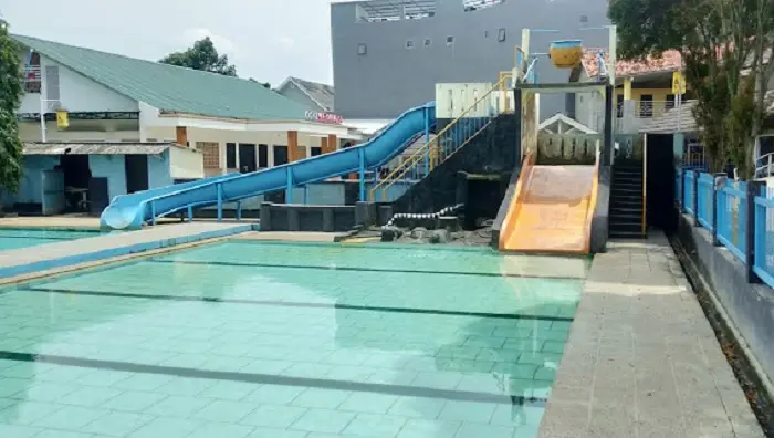 Kolam Renang Tirta Harapan