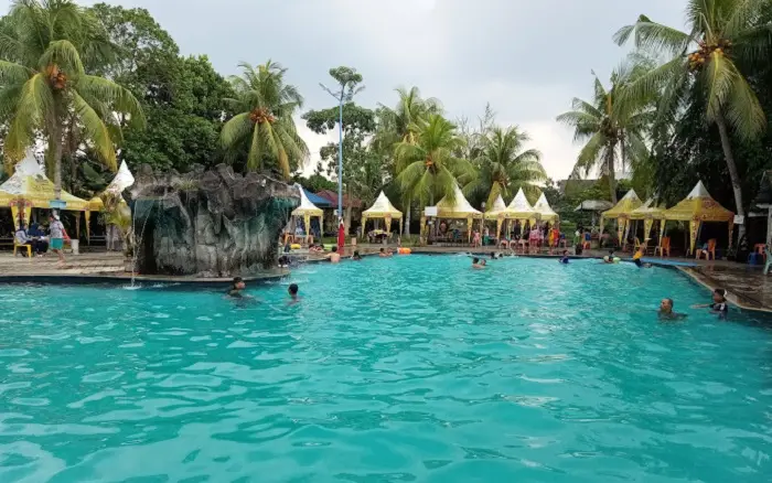 Kolam Renang Citra Wisata