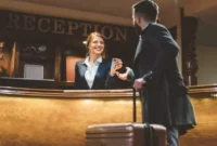 Walk-In Guest vs Reservasi Online Hotel